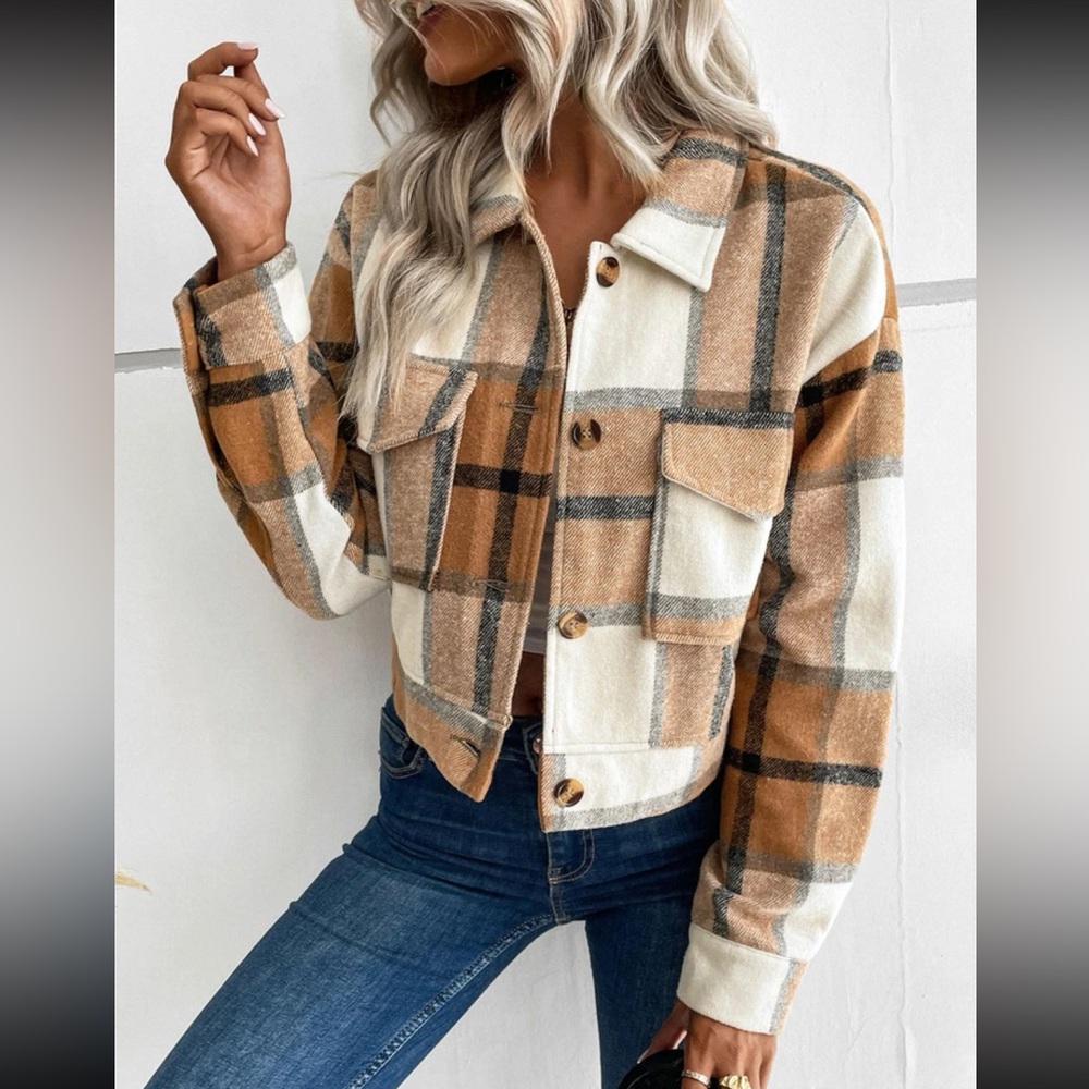 Boho navy blue plaid button down cropped jacket - Picture 6 of 16